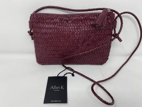 AllanK Waikiki DJ Wine 189,90Empfohlener Preis 219,-