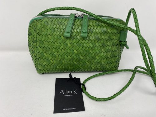 AllanK Wuxi Mini DJ Amazon 199,-Empfohlener Preis 235,-